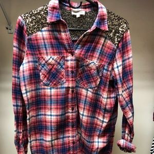 Express flannel button up